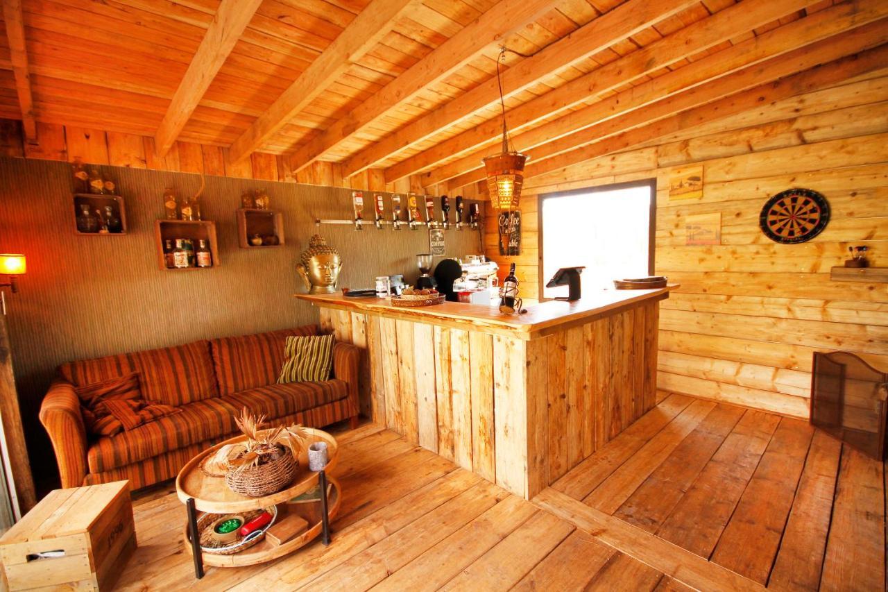 Bamboo Lodge Groningen Eksteriør bilde